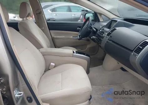 2005 Toyota Prius from USA, damaged, VIN JTDKB20U853022853